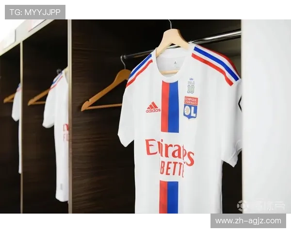 法甲雷恩客场球衣设计与颜色选择